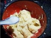 美味的榴莲饼做法图解5)