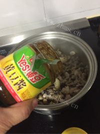 自制香菇肉酱做法图解5)