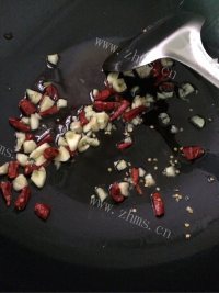 珍馐美味的干煸四季豆做法图解5)