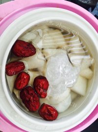 DIY银耳雪梨汤做法图解9)