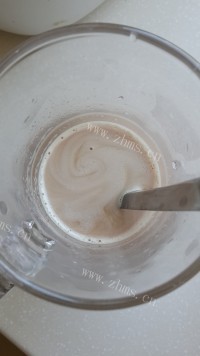 暖心的红豆布丁奶茶做法图解6)