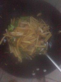 家常菜青椒炒土豆丝