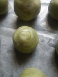 自制抹茶蛋黄酥