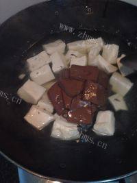 鸭血豆腐汤做法图解6)