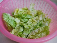 可口高丽菜咸饭做法图解1)