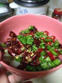 开胃的辣炒蛤蜊做法图解3)