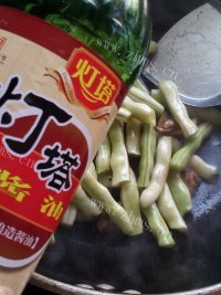 独特的豆角焖面做法图解5)