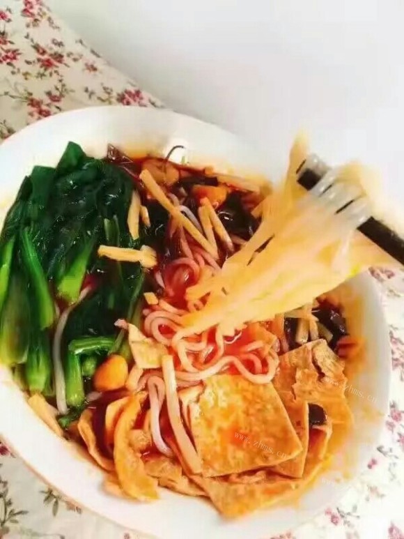 独特的柳州螺蛳粉