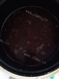 易做的红豆薏米粥做法图解4)