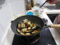 味道不错的肉末茄子做法图解9)