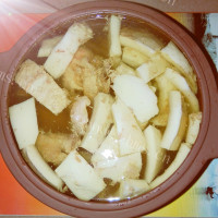 美味的椰子鸡汤