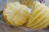 香甜美味的苹果菠萝奶昔做法图解1)