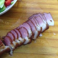 家常菜青椒炒腊肉做法图解3)