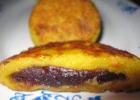 自己做的豆沙馅南瓜饼