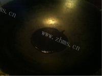 色味俱佳的韭菜炒蛋做法图解4)