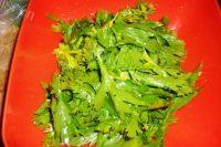 自己做的芹菜叶饼做法图解1)