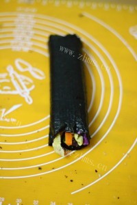 紫薯风味寿司做法图解9)