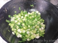 美味的西红柿鸡蛋菠菜面做法图解10)
