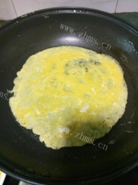 自制鸡蛋卷做法图解1)