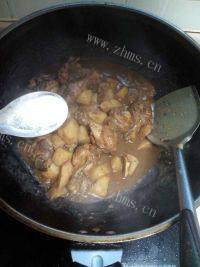家常菜鸡腿炖土豆