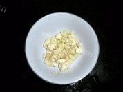 蒜香菠菜做法图解2)
