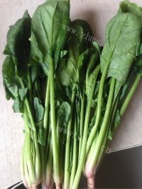 色泽不错的菠菜蛋汤做法图解1)