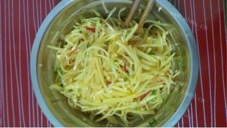 DIY凉拌土豆丝