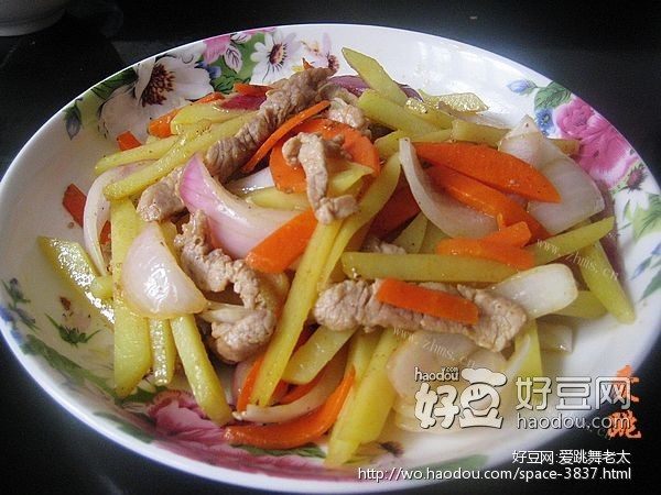 里脊肉炒三丝