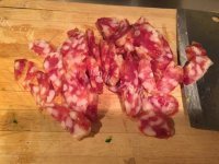 美味的腊肠煲仔饭做法图解2)