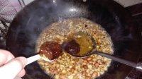 美味的杏鲍菇黄豆肉酱做法图解9)