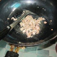 常吃不腻的四季豆炒肉做法图解3)