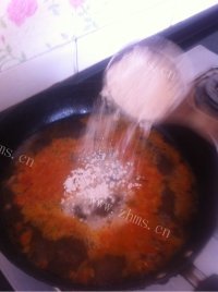 美味的西红柿鸡蛋疙瘩汤做法图解11)