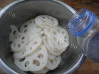 糖醋藕片（家常菜）做法图解6)