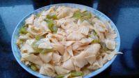 家常菜尖椒干豆腐