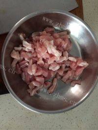 色味俱全的炸里脊肉做法图解1)