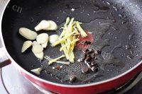 自制家常小炒肉做法图解5)