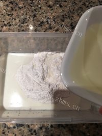 自制草莓糯米糍做法图解5)