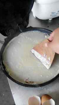 美味的自治煎饼果子做法图解3)