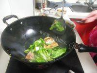 家常菜小白菜煎豆腐做法图解8)
