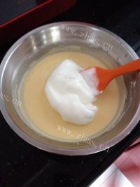 自制日式轻乳酪蛋糕做法图解13)