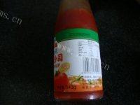 家常菜番茄炒卷心菜做法图解2)