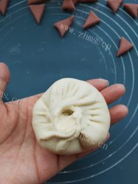 自制小猪豆沙包做法图解9)