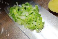 常吃不腻的葱花饼做法图解4)