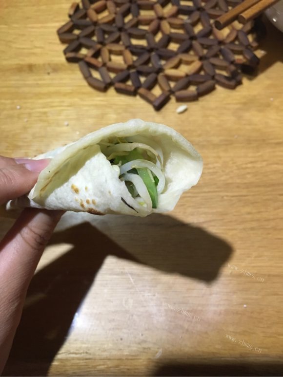 营养丰富的卷饼