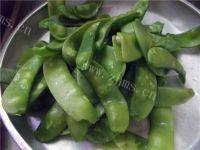 自制腊肉炒荷兰豆做法图解1)