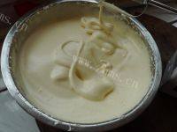 绿色食物之海绵蛋糕做法图解4)