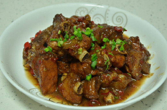 色香味浓的红烧排骨