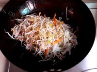 美味的糯玉米红枣豆浆做法图解3)