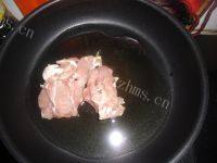 家常菜黄瓜片炒肉做法图解4)