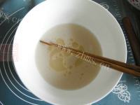 喜欢吃油酥火烧夹肉做法图解1)